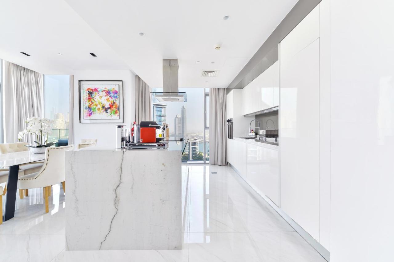 Spectacular 3 Bedroom Condo With Maids Room Facing The Dubai Eye Екстер'єр фото
